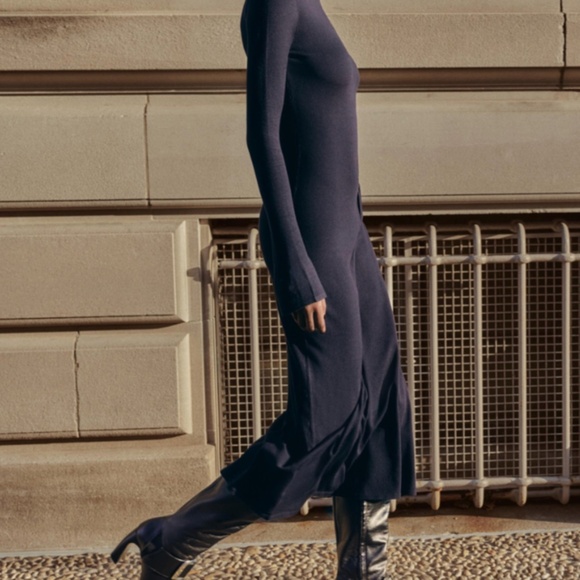 Zara Knotted Long Knit Dress - Picture 1 of 3